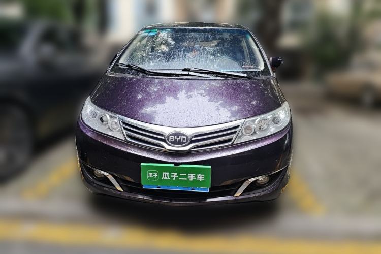 Used BYD M6 2013 2.4L Automatic Luxury Model Front