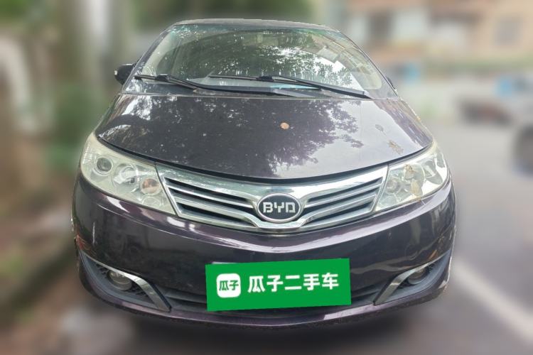 Used BYD M6 2013 2.4L Automatic Luxury Model Front