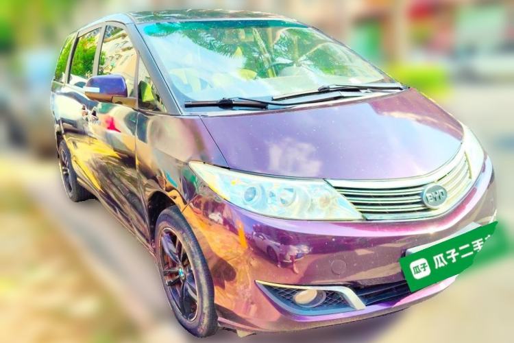 Used BYD M6 2013 2.0L Manual Comfort Edition Front Right 45 Deg