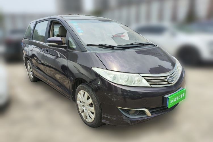 Used BYD M6 2013 2.0L Manual Comfort Edition Front Right 45 Deg
