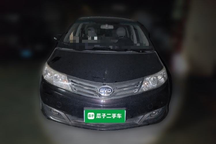 Used BYD M6 2013 2.4L Automatic Luxury Model Front