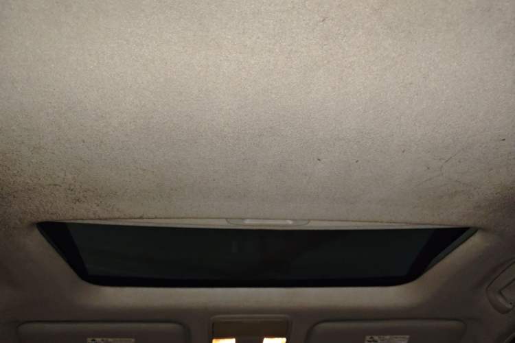 Used BYD M6 2013 2.0L Manual Comfort Edition Headliner