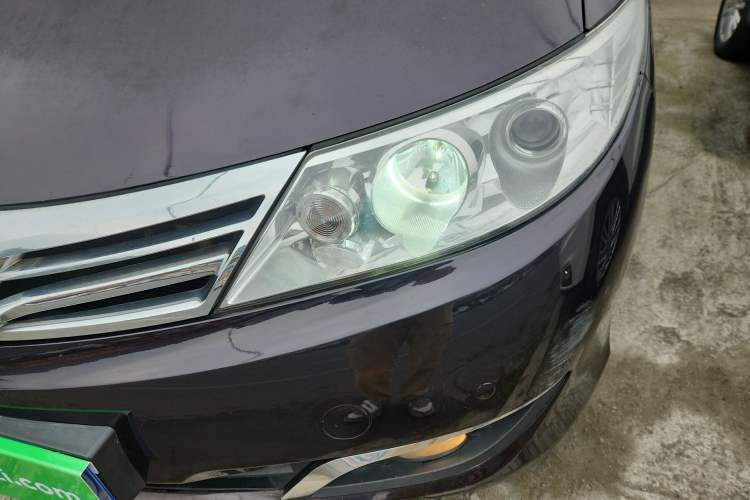 Used BYD M6 2013 2.4L Automatic Luxury Model Left Front Headlight