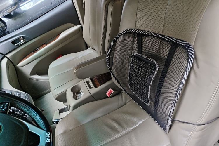 Used BYD M6 2013 2.4L Automatic Luxury Model Left Front Seat