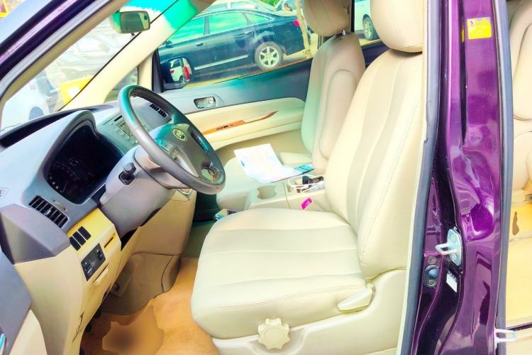Used BYD M6 2013 2.0L Manual Comfort Edition Left Front Seat