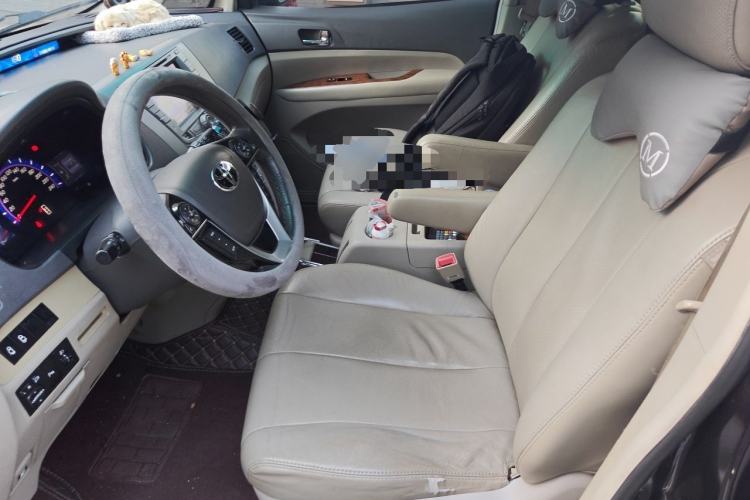 Used BYD M6 2013 2.4L Automatic Luxury Model Left Front Seat