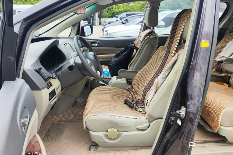 Used BYD M6 2013 2.0L Manual Comfort Edition Left Front Seat