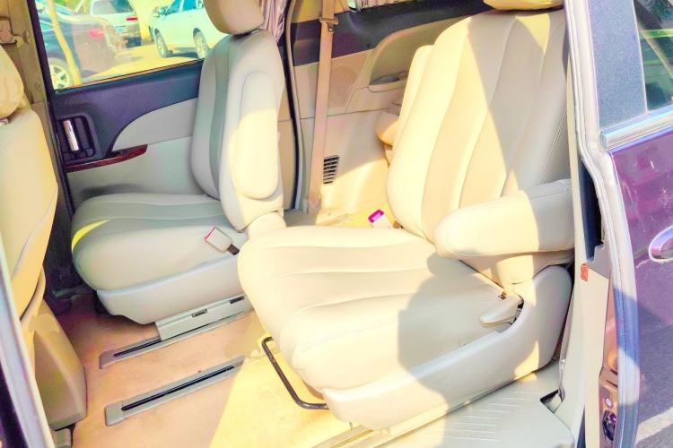 Used BYD M6 2013 2.0L Manual Comfort Edition Left Rear Seat