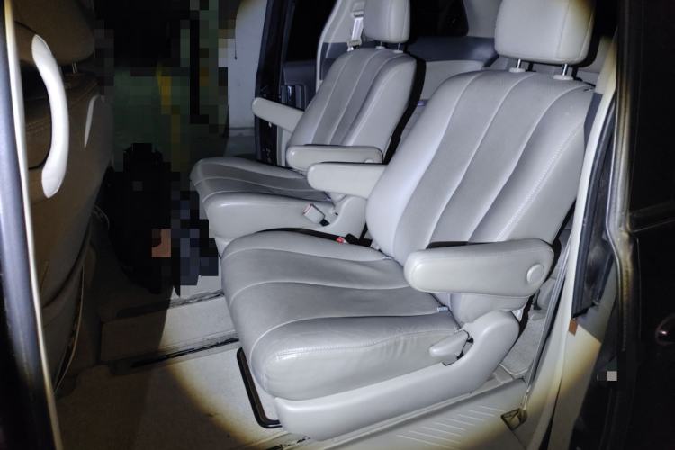 Used BYD M6 2013 2.4L Automatic Luxury Model Left Rear Seat