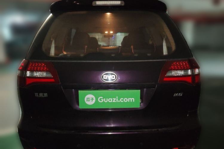 Used BYD M6 2013 2.0L Manual Comfort Edition Rear