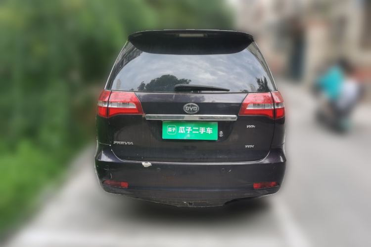 Used BYD M6 2013 2.4L Automatic Luxury Model Rear
