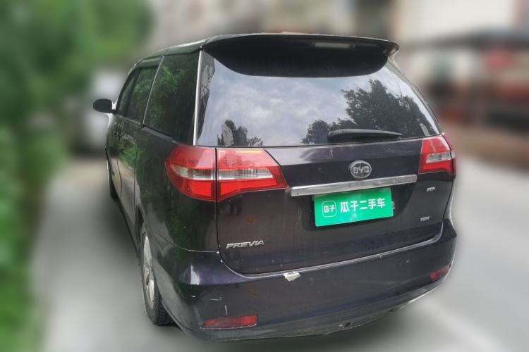 Used BYD M6 2013 2.4L Automatic Luxury Model Rear Left 45 Deg