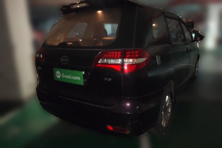 Used BYD M6 2013 2.0L Manual Comfort Edition Rear Right 45 Deg