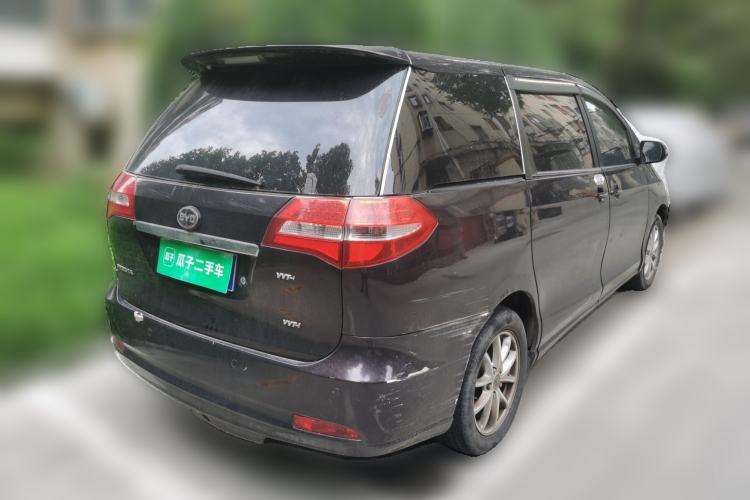 Used BYD M6 2013 2.4L Automatic Luxury Model Rear Right 45 Deg