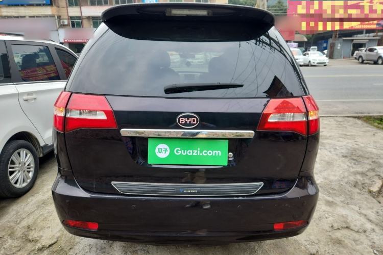 Used BYD M6 2013 2.4L Automatic Luxury Model Rear