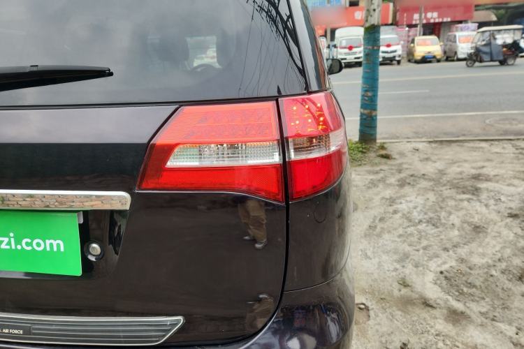 Used BYD M6 2013 2.4L Automatic Luxury Model Right Rear Taillight