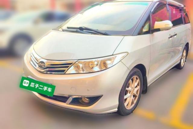 Used BYD M6 2013 2.4L Automatic Luxury Model