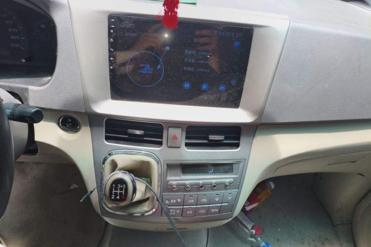 Used BYD M6 2013 2.0L Manual Comfort Edition Audio And AC Panel