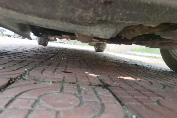 Used BYD M6 2013 2.4L Manual Luxury Model Chassis Front
