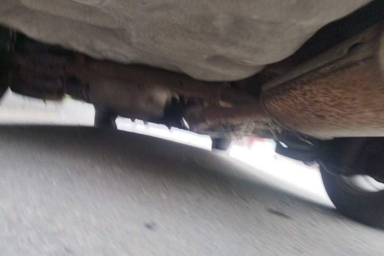 Used BYD M6 2013 2.4L Manual Luxury Model Chassis Rear