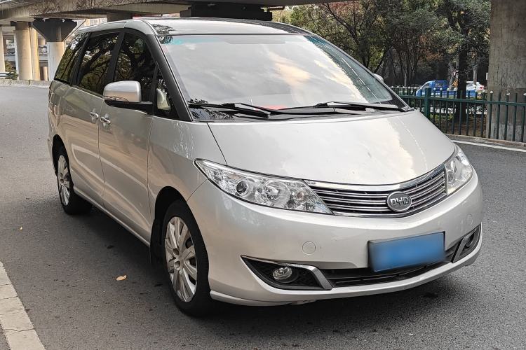 Used BYD M6 2013 2.0L Manual Comfort Edition Exterior 2