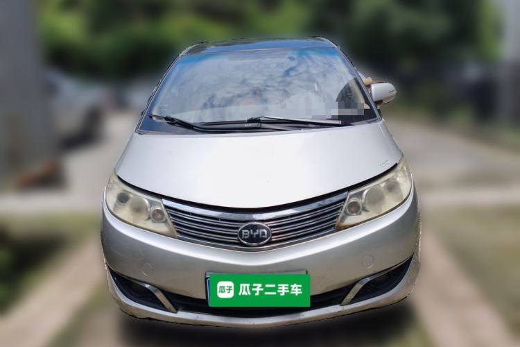Used BYD M6 2013 2.0L Manual Comfort Edition Front
