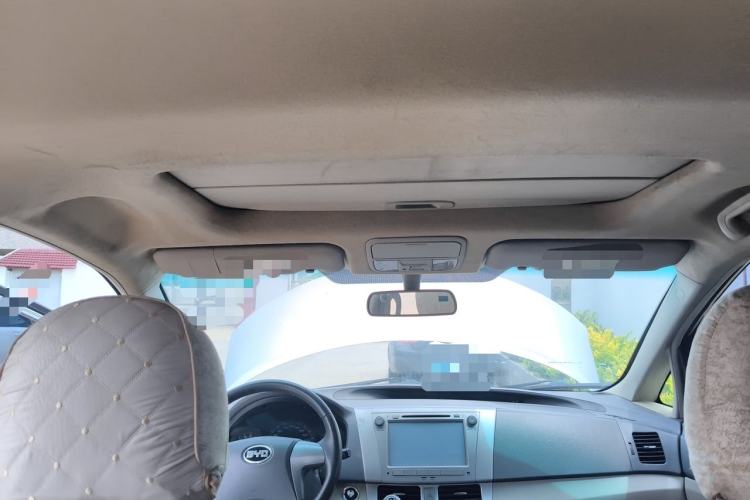 Used BYD M6 2013 2.0L Manual Comfort Edition Headliner