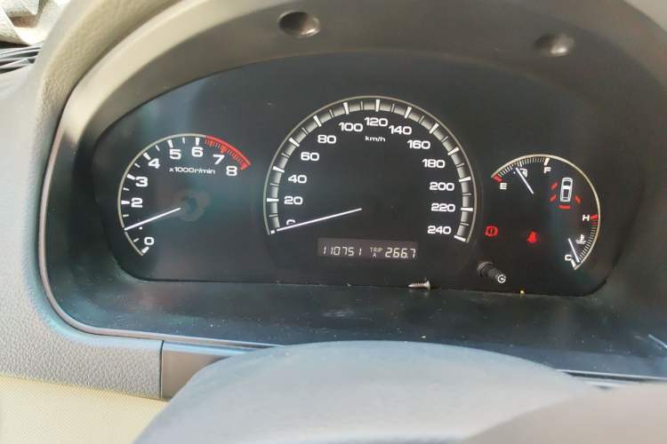Used BYD M6 2013 2.0L Manual Comfort Edition Instrument Cluster