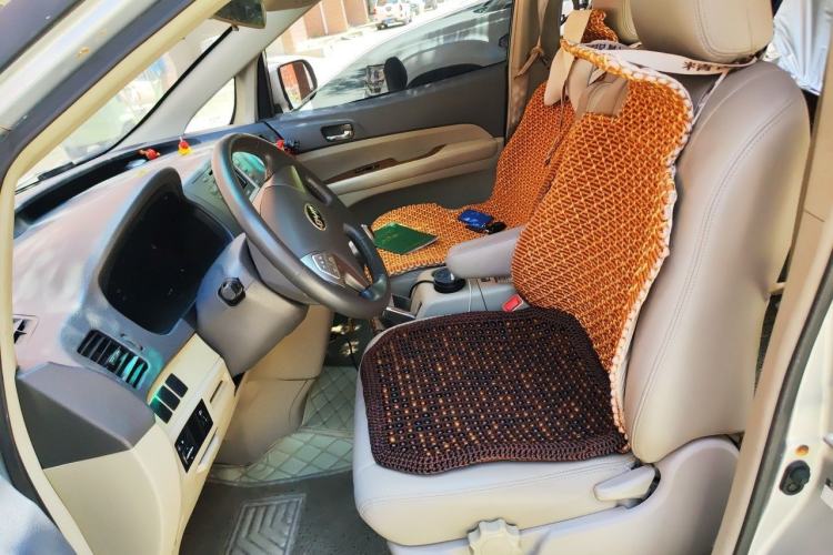 Used BYD M6 2013 2.0L Manual Comfort Edition Left Front Seat