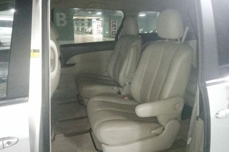Used BYD M6 2013 2.4L Manual Luxury Model Left Rear Seat