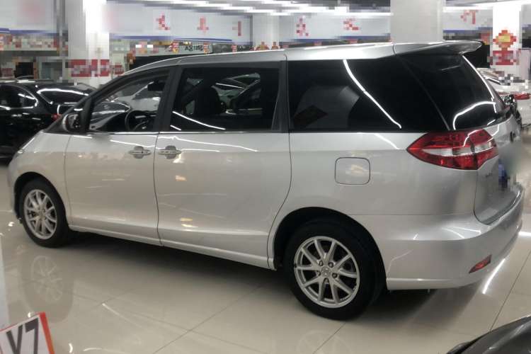 Used BYD M6 2013 2.4L Manual Luxury Model Left Side