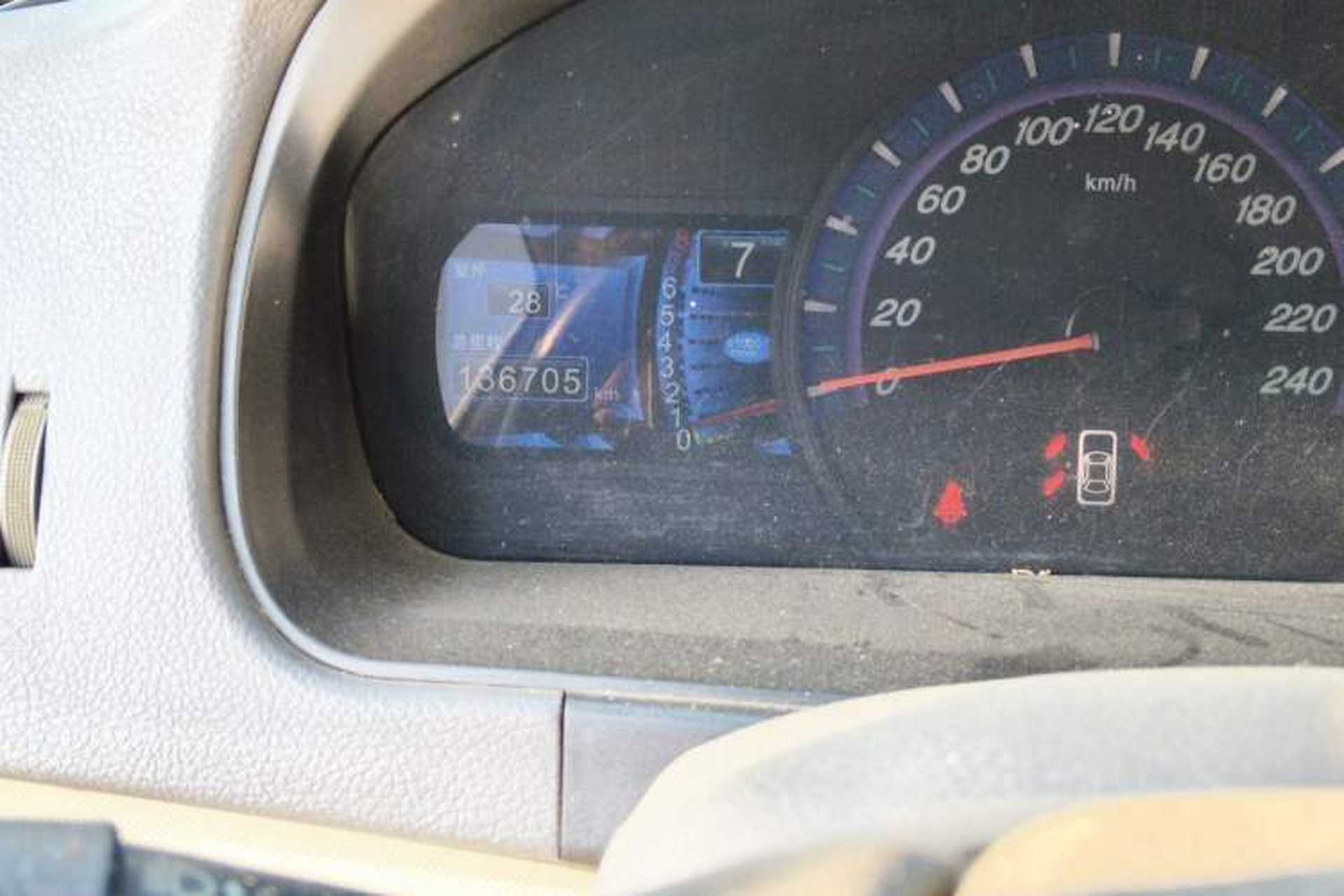 Used BYD M6 2013 2.4L Manual Luxury Model Odometer Close Up