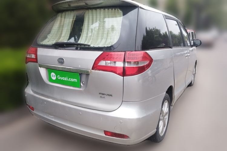 Used BYD M6 2013 2.4L Manual Luxury Model Rear Right 45 Deg