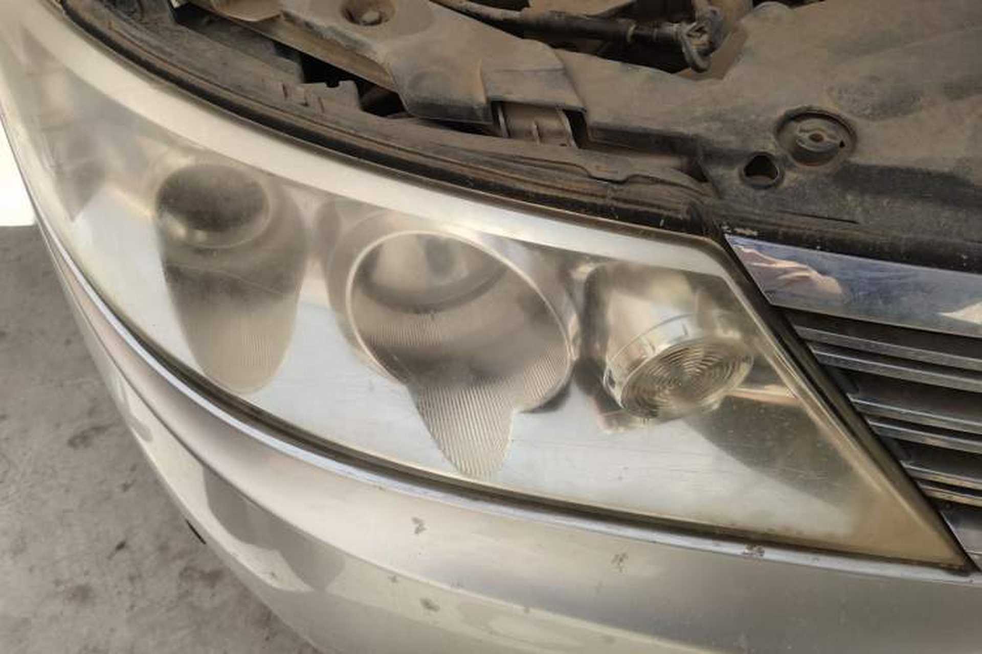 Used BYD M6 2013 2.0L Manual Comfort Edition Right Front Headlight
