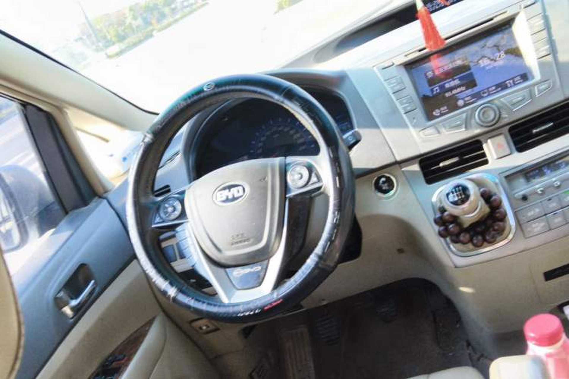 Used BYD M6 2013 2.4L Manual Luxury Model Steering Wheel