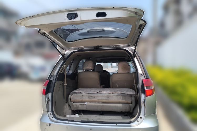 Used BYD M6 2013 2.0L Manual Comfort Edition Trunk