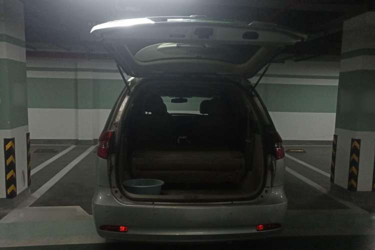 Used BYD M6 2013 2.4L Manual Luxury Model Trunk