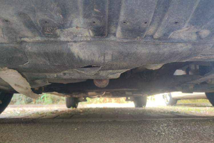 Used BYD M6 2013 2.0L Manual Comfort Edition Chassis Front