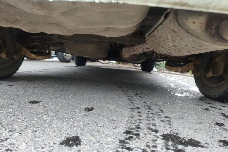 Used BYD M6 2013 2.0L Manual Comfort Edition Chassis Rear