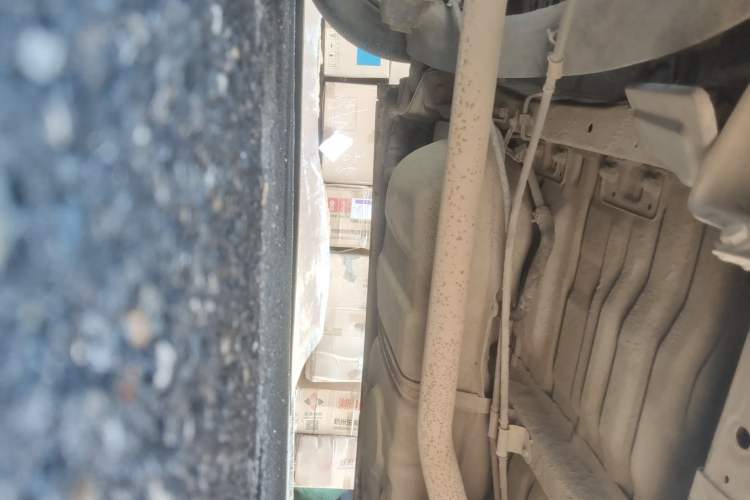 Used BYD M6 2013 2.4L Manual Luxury Model Chassis Rear Right
