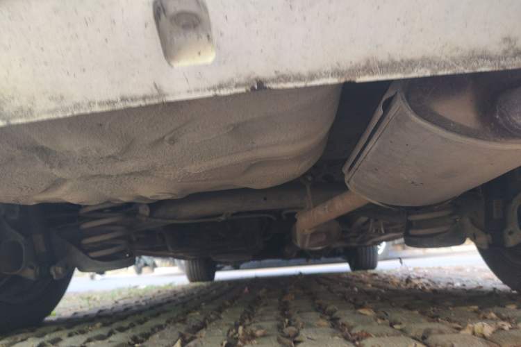 Used BYD M6 2013 2.0L Manual Comfort Edition Chassis Rear