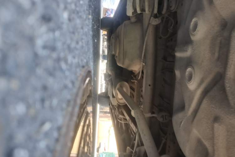 Used BYD M6 2013 2.4L Manual Luxury Model Chassis Rear