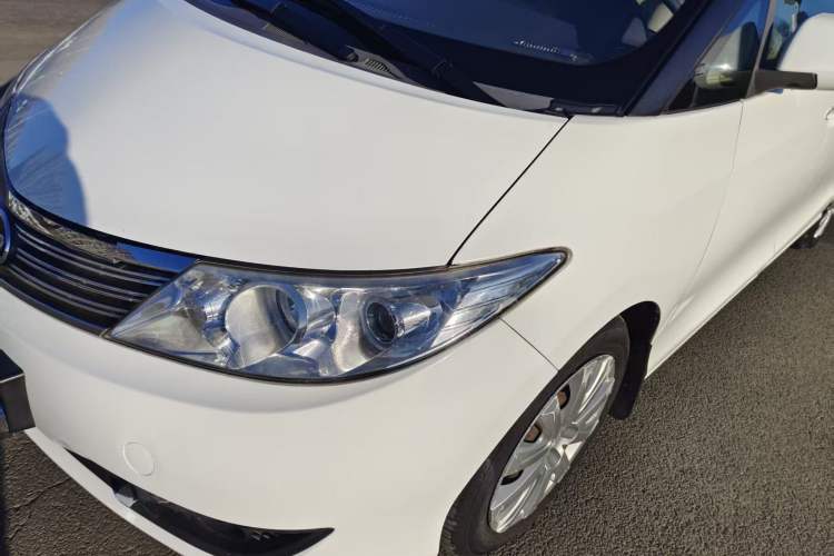 Used BYD M6 2013 2.0L Manual Comfort Edition Exterior 7