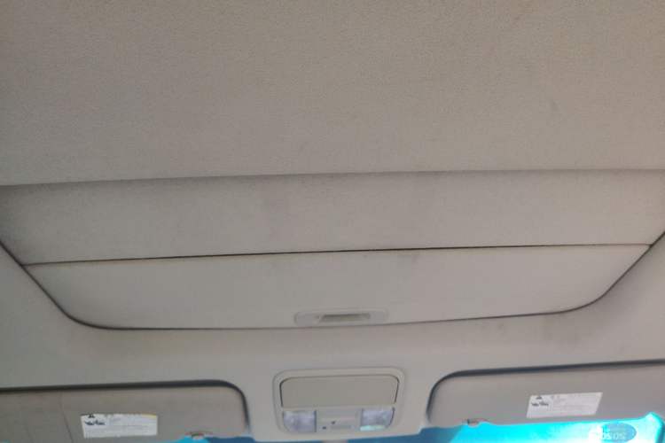 Used BYD M6 2013 2.0L Manual Comfort Edition Headliner