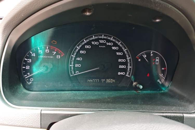Used BYD M6 2013 2.0L Manual Comfort Edition Instrument Cluster