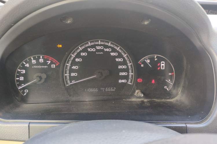 Used BYD M6 2013 2.0L Manual Comfort Edition Instrument Cluster