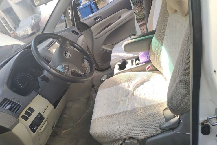 Used BYD M6 2013 2.0L Manual Comfort Edition Left Front Seat