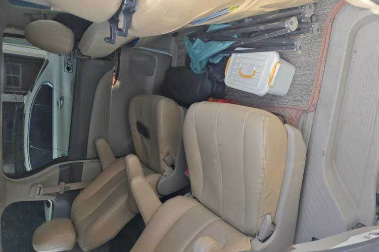 Used BYD M6 2013 2.4L Automatic Luxury Model Left Rear Seat