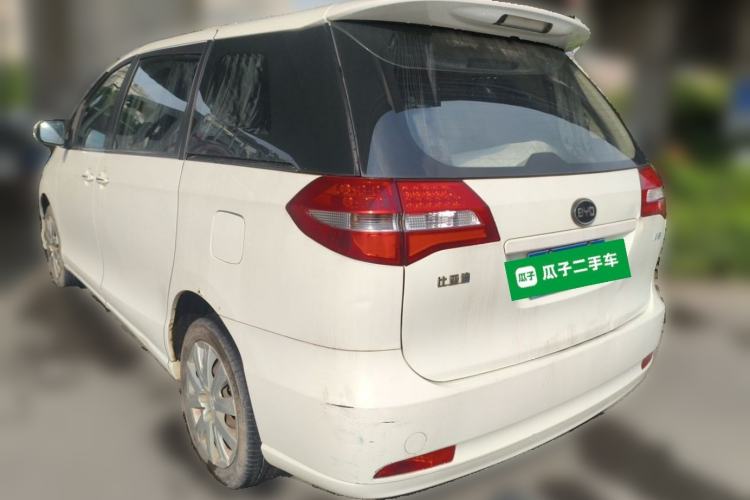 Used BYD M6 2013 2.0L Manual Comfort Edition Rear Left 45 Deg