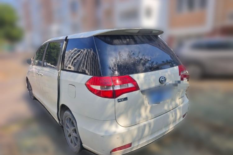 Used BYD M6 2013 2.4L Automatic Luxury Model Rear Left 45 Deg